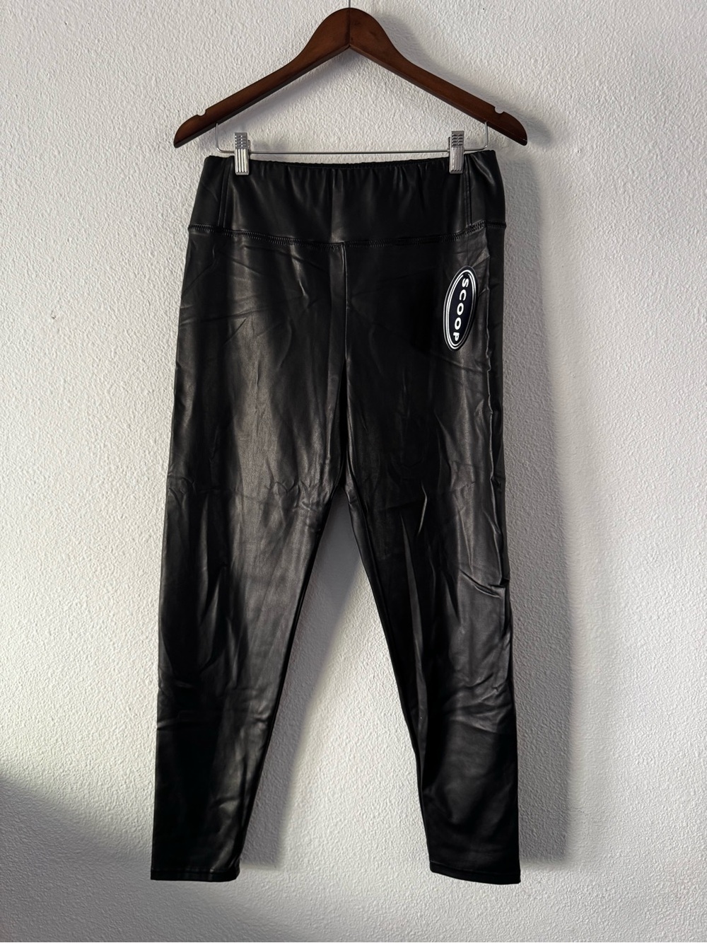 Scoop Faux Leather Black Stretch Leggings Size L 12 14 Edgy Rocker Chic NEW NWT - Picture 13 of 14